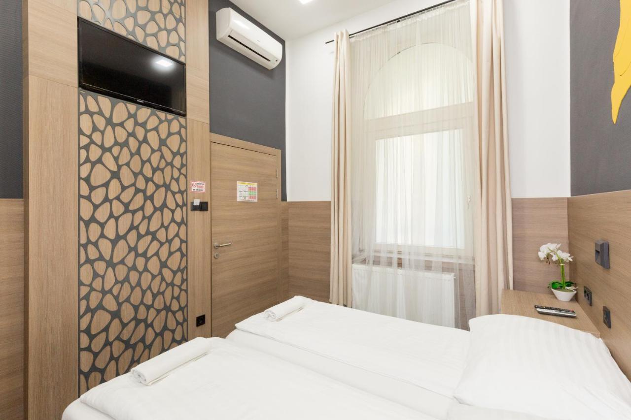 E14 Design Hostel Budapest Eksteriør billede